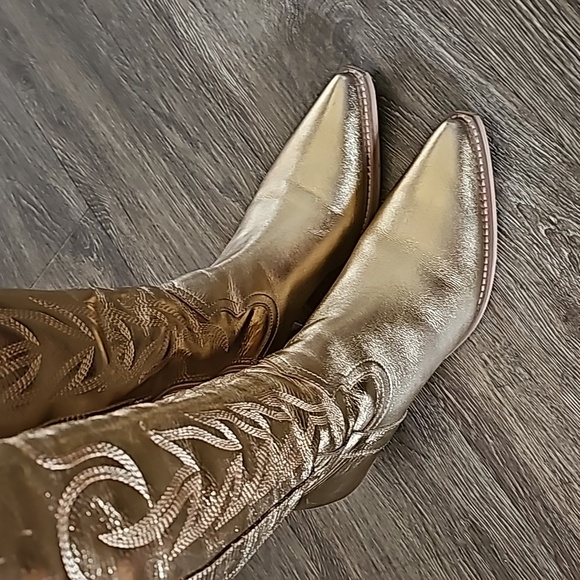 Leather Gold Cowgirl Boots size 8 - Picture 5 of 8